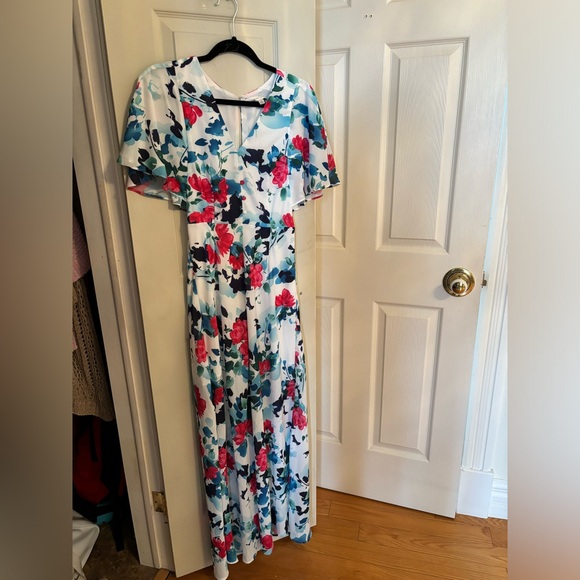 Adelyn Rae Maxi Dress - Picture 1 of 2